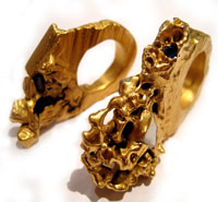 Imogen Belfield,  contemporary jewellery, member at Flux Studios, gold and porcelain rings